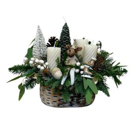 Adventi asztaldísz faládikában, rénszarvassal