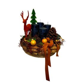 Adventi koszorú toboz alapon, rénszarvassal