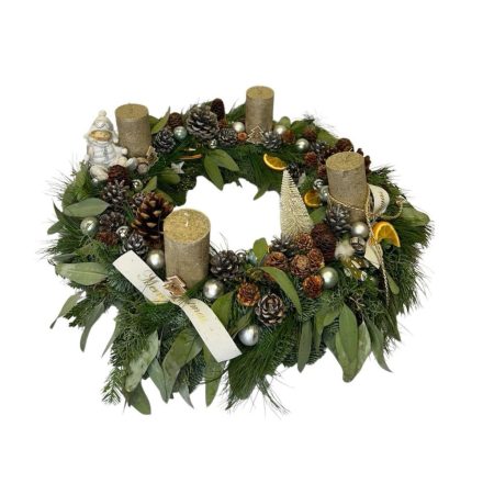 Adventi koszorú vegyes alapon, tobozokkal arany gyertyákkal