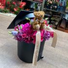 Ballagási kalapos box macis betűzővel - feket-pink