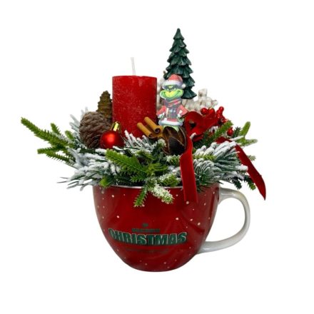 Bögrés asztaldísz grinccsel