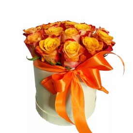 Hengerbox narancs rózsából 15cm