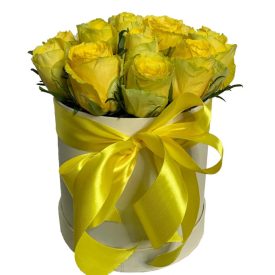 Hengerbox sárga rózsából 15cm