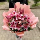 Liliom csokor anyák napi betűzővel 