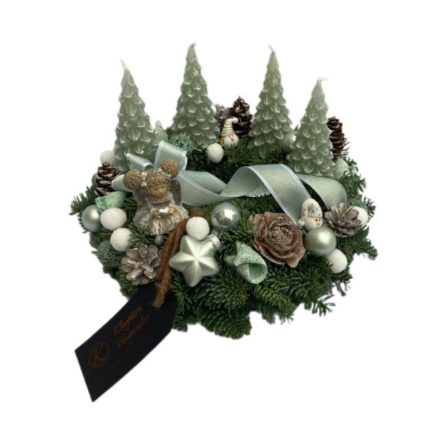 Mentazöld adventi koszorú fenyő alapon
