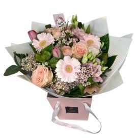   Pasztell táska csokor anyák napi kártyával - rózsaszín, barack