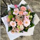 Pasztell táska csokor anyák napi kártyával - rózsaszín, barack