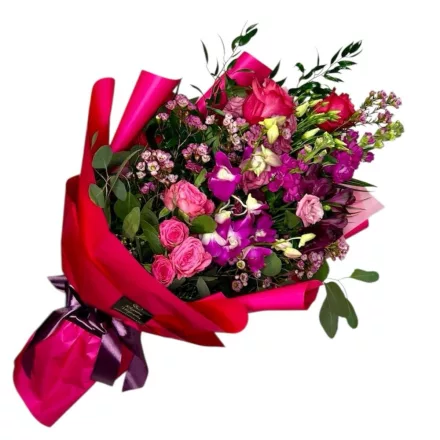 Romantikus vegyes pink csokor