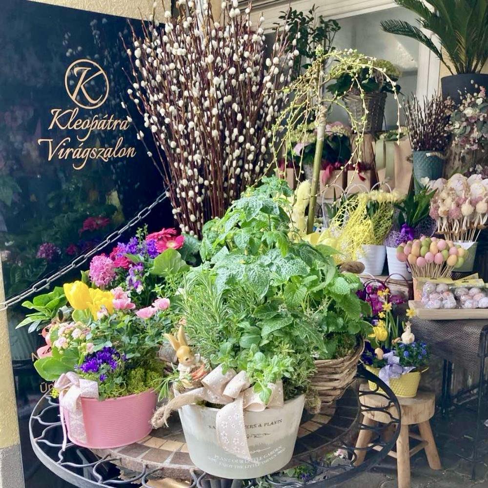 Mosolyok, csokrok, örömök – 2025 a Kleopátra Virágszalon szemével